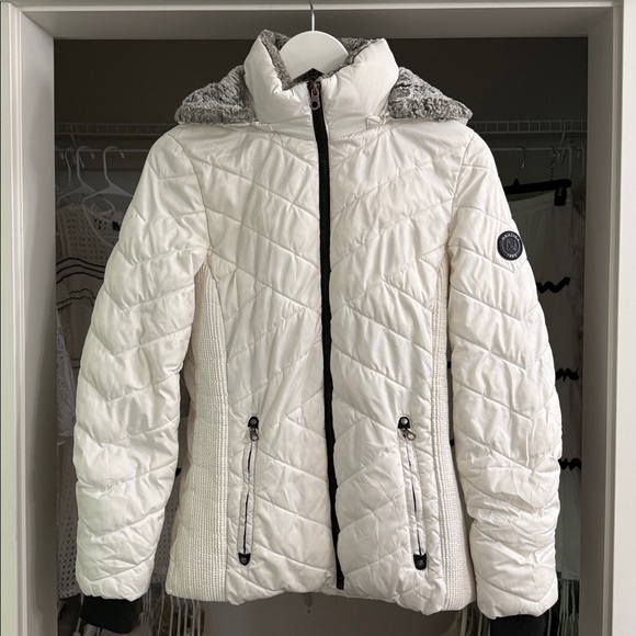NAUTICA Pre-Loved Women's White Water Resistant Hooded Puffer Jacket SMALL - Picture 2 of 8